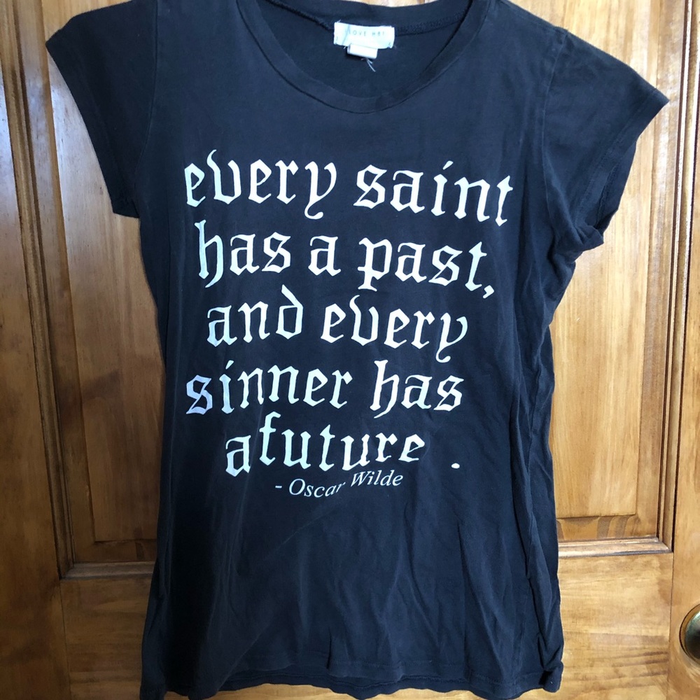 Oscar Wilde graphic tee